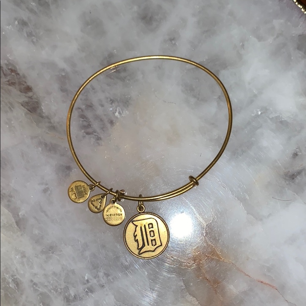Detroit tigers Alex and ani bracelet silver tone.